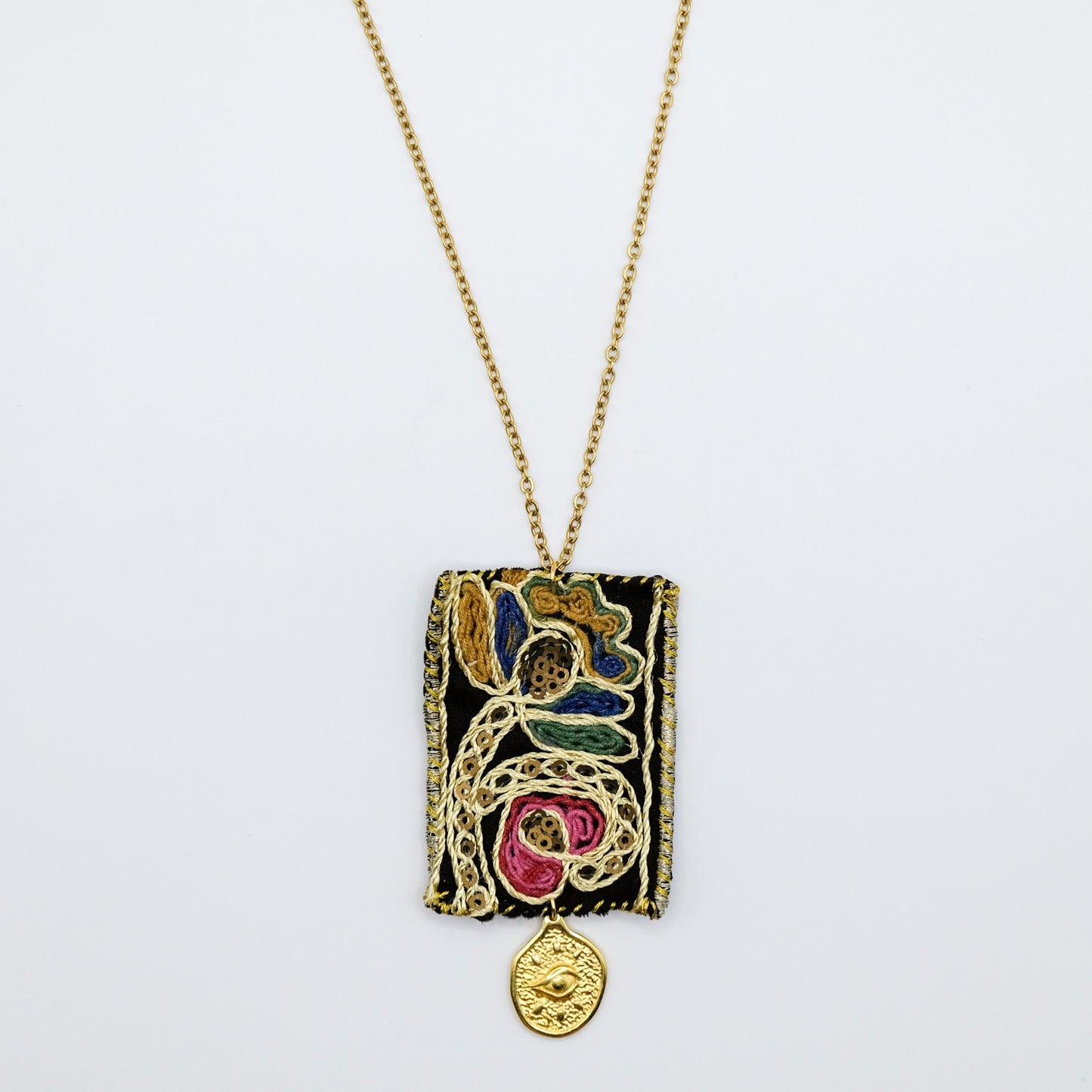 Nanouk necklace
