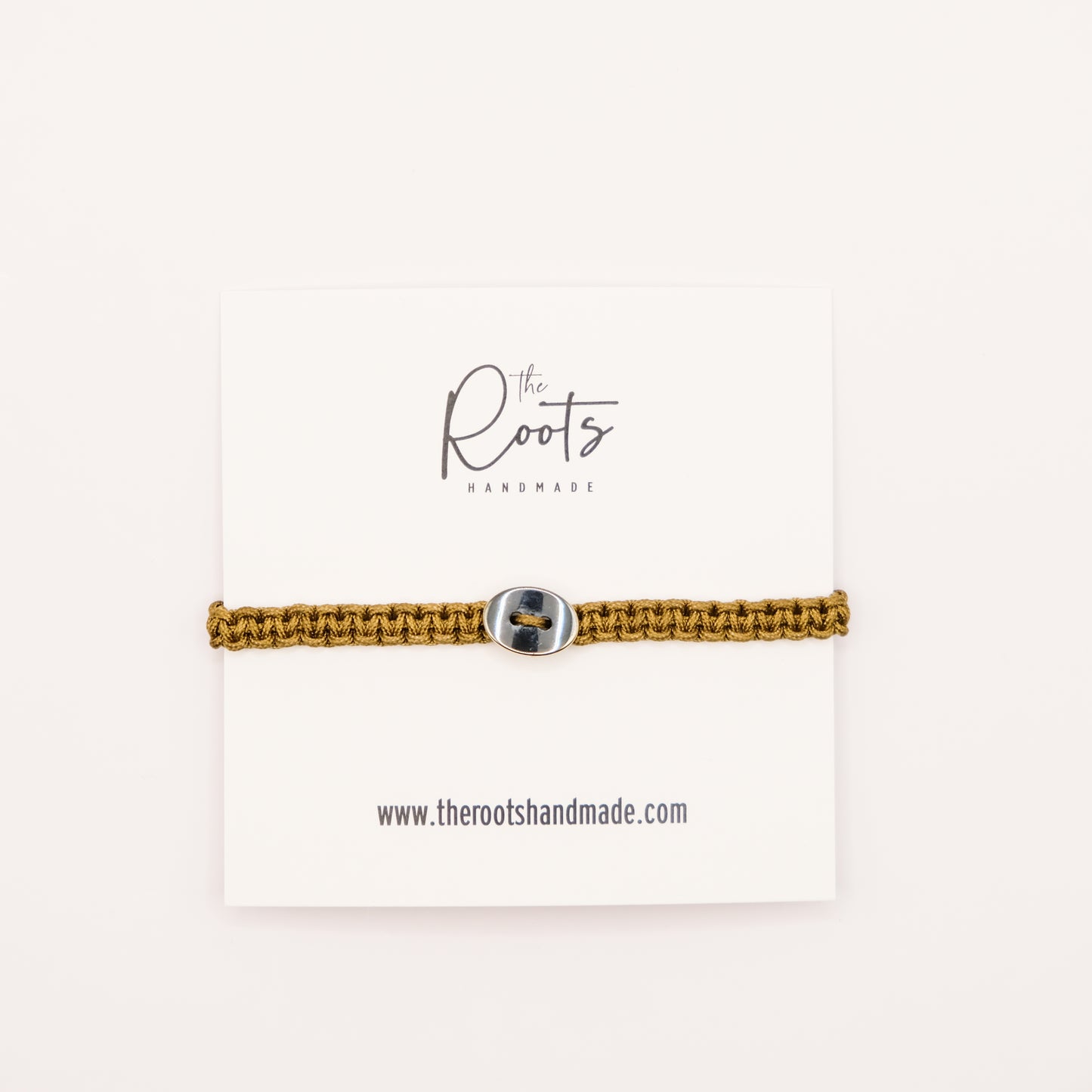 Buttom bracelet