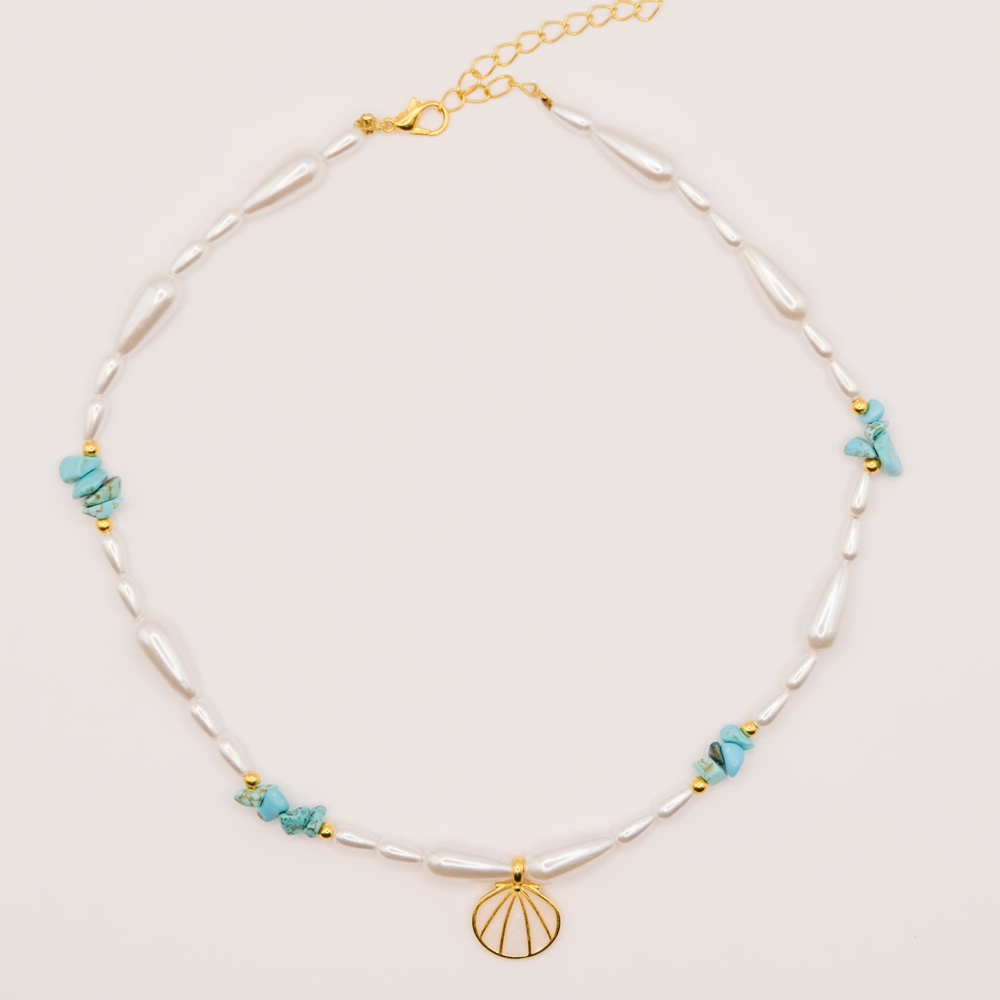 Coral beige necklace