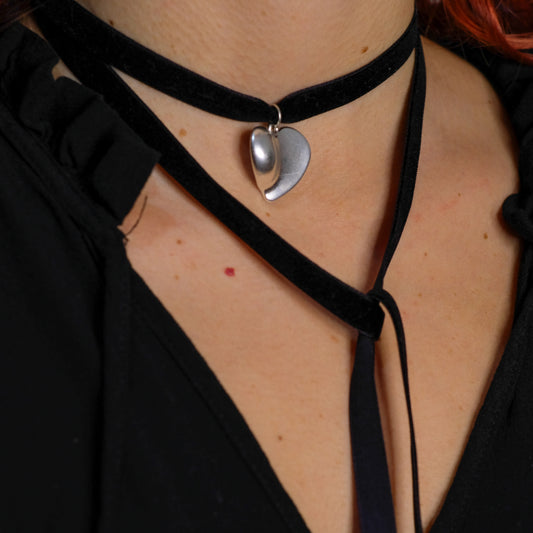 Silver heart choker