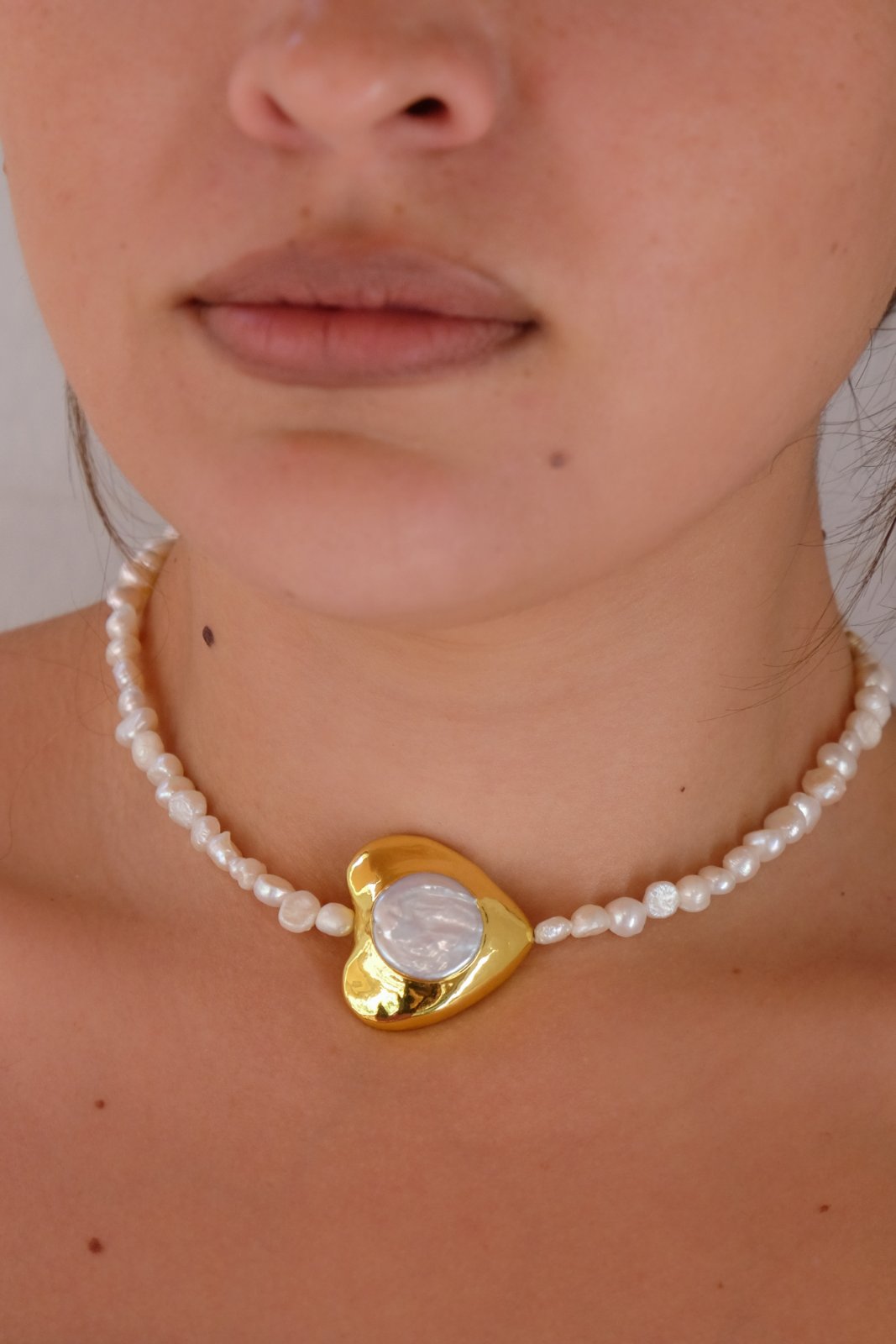 Pearl Kiss necklace