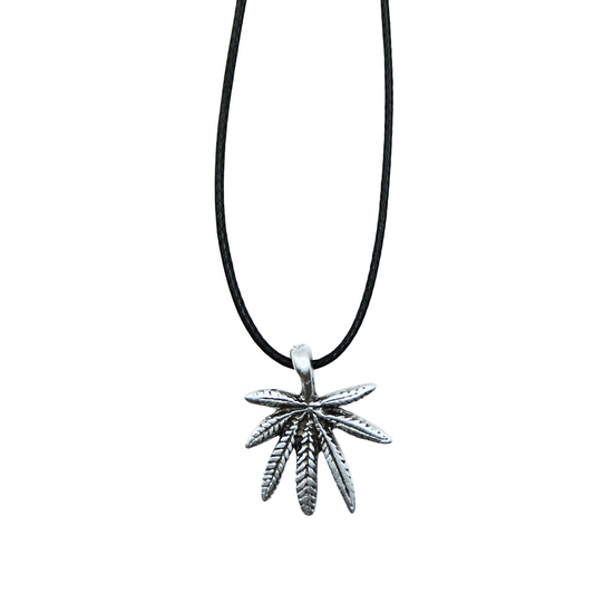 Wild pulse necklace